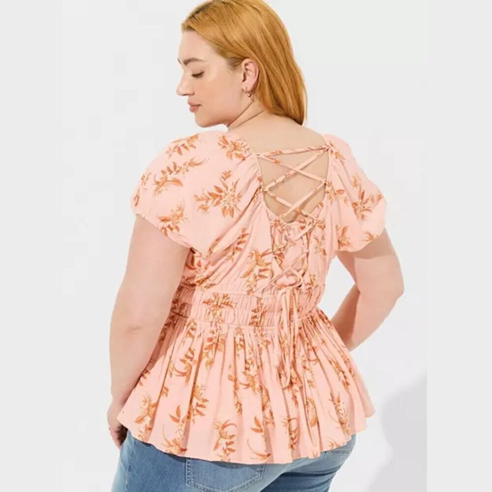 Torrid - Washable Crinkle Gauze Criss Cross Back Top, Iris Paradise Floral Pink 